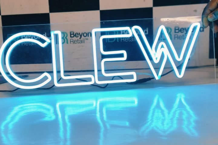 Neon-style sign 52 | Beyond Retail POSM Clew illuminated neon-style acrylic sign - POSM display made by Beyond Retail